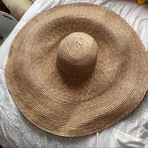 Really big xl oversized straw sun hat
